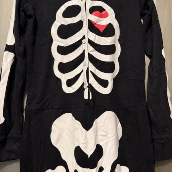 NWT - Glow-in-the-Dark Skeleton with heart One-Piece Jumpsuit - Unisex - Picture 11 of 16